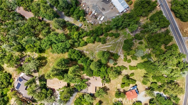 Detail Gallery Image 5 of 44 For 20524 Echo Ct, Groveland,  CA 95321 - 2 Beds | 2 Baths