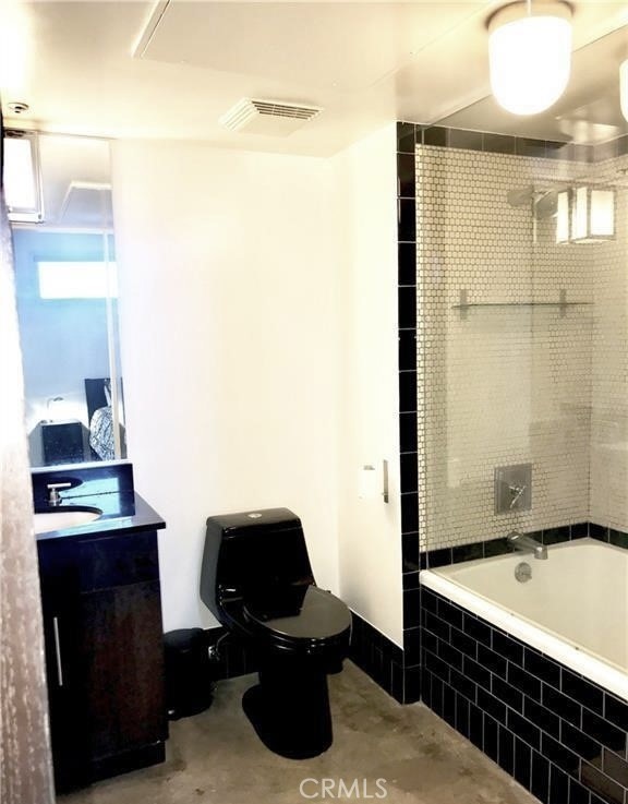 Detail Gallery Image 12 of 13 For 4111 W Sunset #540,  Los Angeles,  CA 90029 - 1 Beds | 1 Baths