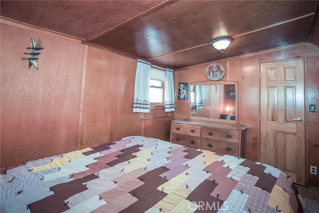 Detail Gallery Image 11 of 20 For 40241 Lakeview Dr, Big Bear Lake,  CA 92315 - 1 Beds | 1/1 Baths