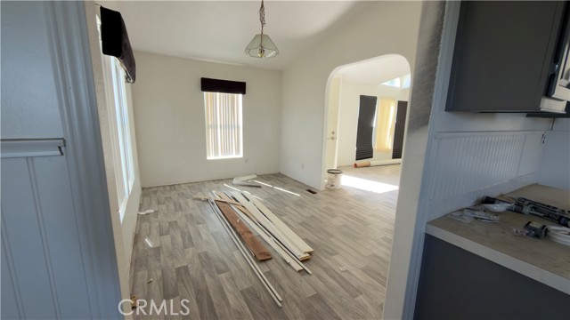 Image 51 of 53 For 18420 Decker