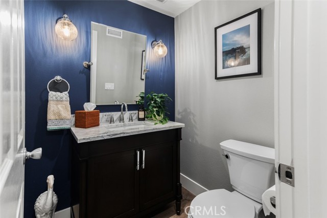 Detail Gallery Image 19 of 45 For 22761 Islamare Lane, Lake Forest,  CA 92630 - 4 Beds | 2/1 Baths