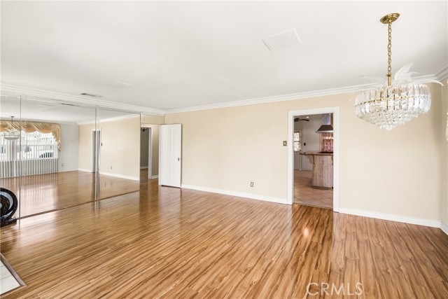 2775 Wetherly Avenue, Long Beach CA: https://media.crmls.org/medias/26513e7a-fd61-40cd-8d5a-cb1019f6e02a.jpg