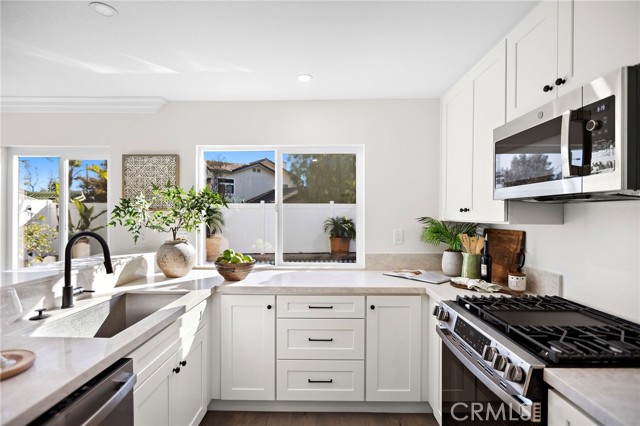 Detail Gallery Image 14 of 57 For 10 Serenity, Laguna Niguel,  CA 92677 - 4 Beds | 2/1 Baths