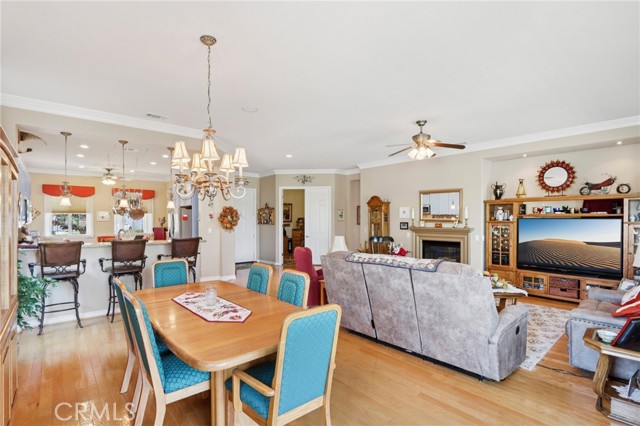 5206 Corte del Cabo, Hemet CA: https://media.crmls.org/medias/2651cfcb-2143-4b9a-ad00-4bb4fe4f7e94.jpg