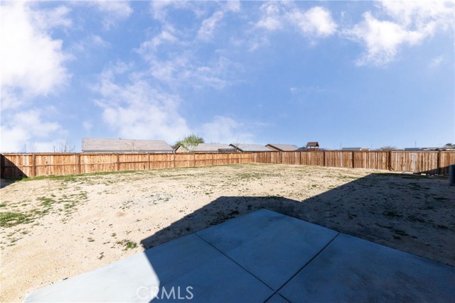 Detail Gallery Image 26 of 47 For 15706 Basin Ln, Victorville,  CA 92394 - 4 Beds | 2 Baths