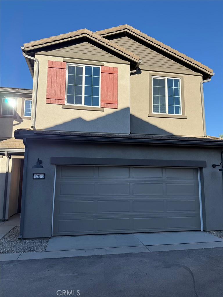 32813 Manhattan Avenue