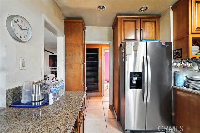 6178 Roy st, Los Angeles CA: https://media.crmls.org/medias/26556253-29a4-4726-b683-09e30bc5b9d4.jpg