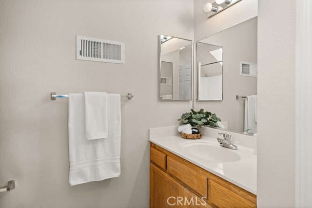 Detail Gallery Image 19 of 22 For 1105 Admiral Lane, Chico,  CA 95926 - 3 Beds | 2 Baths