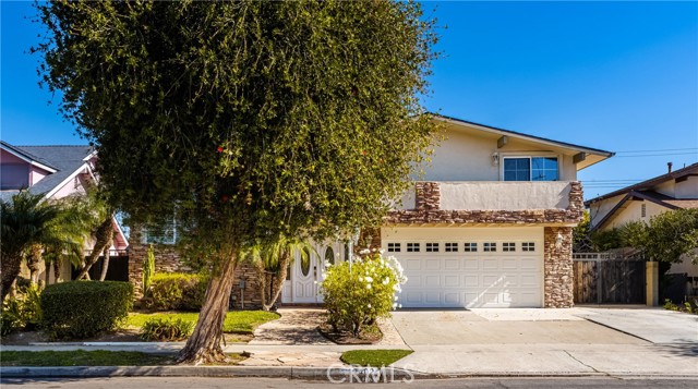 17402 Lido Ln, Huntington Beach, CA 92647