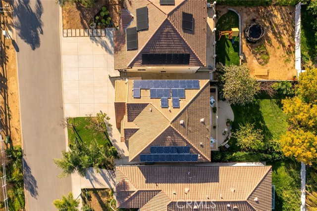 Detail Gallery Image 2 of 19 For 14464 Dove Canyon, Riverside,  CA 92503 - 4 Beds | 2/1 Baths