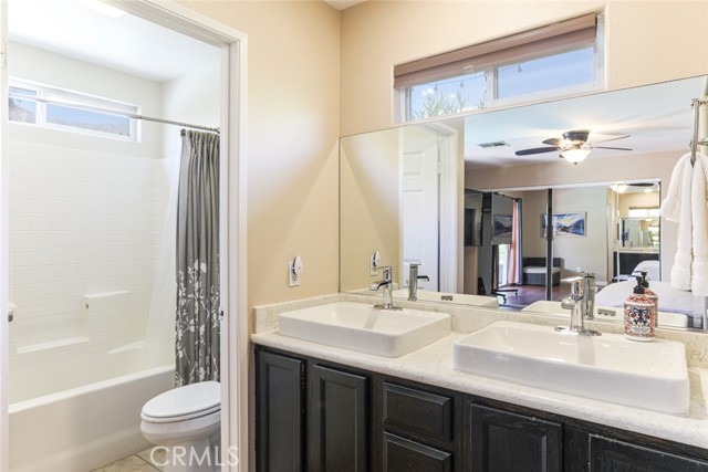 Detail Gallery Image 13 of 38 For 52055 Avenida Obregon, La Quinta,  CA 92253 - 3 Beds | 2 Baths