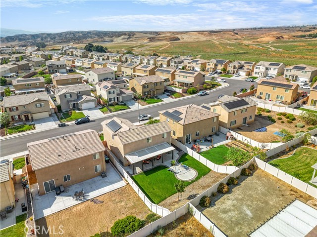 Detail Gallery Image 9 of 39 For 1015 Barberry Ln, Calimesa,  CA 92320 - 4 Beds | 3 Baths