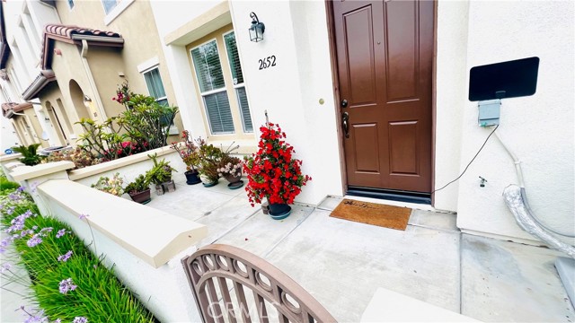 Detail Gallery Image 15 of 34 For 2652 W Madison Cir, Anaheim,  CA 92801 - 2 Beds | 2/1 Baths