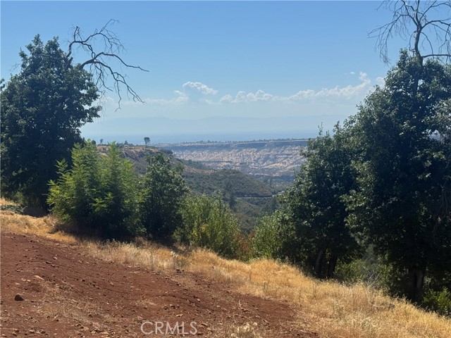 5595 Honey View, Paradise CA: https://media.crmls.org/medias/265a6f86-2fb9-4a69-8350-bfebf3fd3430.jpg
