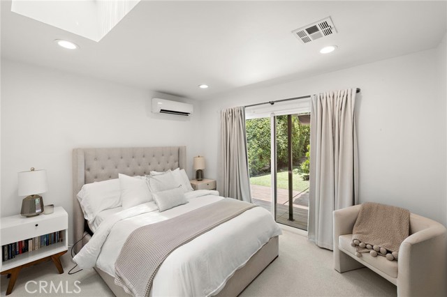 20352 Laguna Canyon Road, Laguna Beach CA: https://media.crmls.org/medias/265b2989-09b2-465a-92ba-88736249eb32.jpg