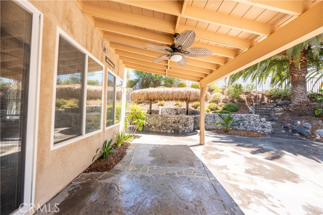 31465 Inverness Court, Temecula CA: https://media.crmls.org/medias/265c27bd-dae9-4c37-a969-1fde068c7ddd.jpg