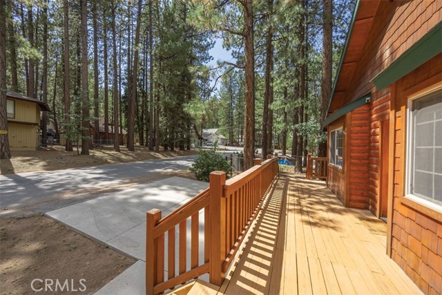 Detail Gallery Image 35 of 45 For 41952 Mapleleaf Dr, Big Bear Lake,  CA 92315 - 3 Beds | 2 Baths