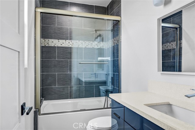 Detail Gallery Image 10 of 16 For 677 Castlehill Dr, Walnut,  CA 91789 - 4 Beds | 4/1 Baths