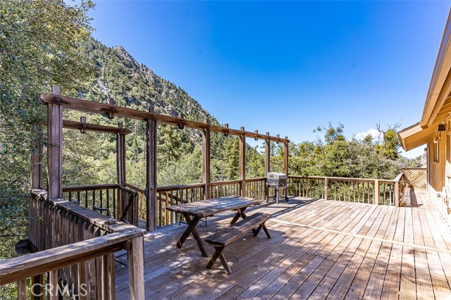 Detail Gallery Image 7 of 38 For 7605 Mt Baldy Rd, Mt Baldy,  CA 91759 - 3 Beds | 3 Baths