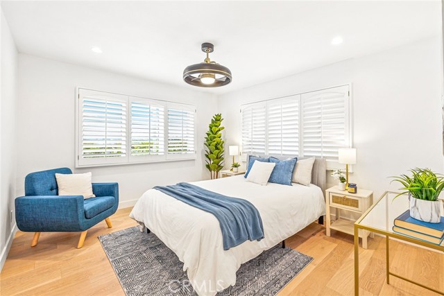 Detail Gallery Image 31 of 55 For 2309 Irvine Ave, Newport Beach,  CA 92660 - 4 Beds | 2/1 Baths