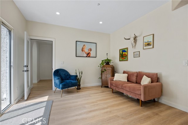 13646 1/2 Dronfield Avenue, Sylmar CA: https://media.crmls.org/medias/265fce2b-f11e-414d-ac08-91bdecfd81c0.jpg