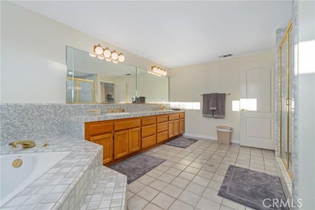 Image 34 of 75 For 5495 Morgan Street