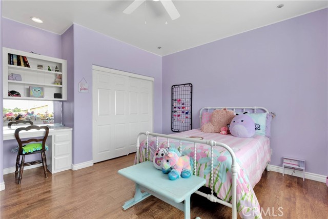 Detail Gallery Image 34 of 62 For 12546 Autumn Leaves Ave, Victorville,  CA 92395 - 5 Beds | 3/1 Baths