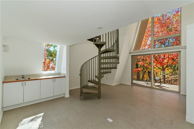 Detail Gallery Image 17 of 75 For 22 Holly Dr, Running Springs,  CA 92382 - 3 Beds | 2/1 Baths