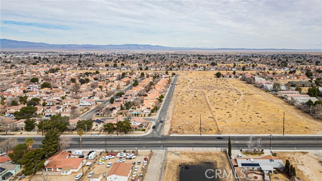 Detail Gallery Image 15 of 36 For 43600 E 7th St, Lancaster,  CA 93535 - – Beds | – Baths