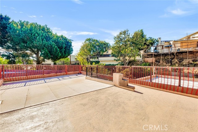 Detail Gallery Image 41 of 46 For 8896 Lookout Mountain Ave, Los Angeles,  CA 90046 - 4 Beds | 3/1 Baths