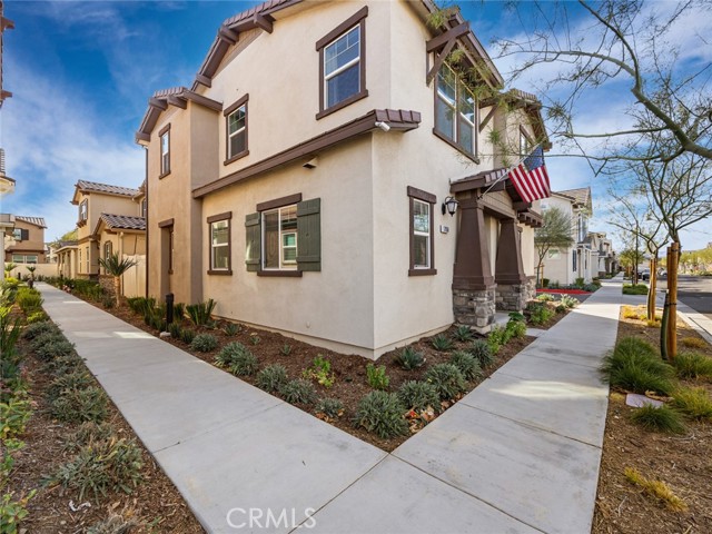 Detail Gallery Image 46 of 51 For 17058 Zion Dr, Canyon Country,  CA 91387 - 4 Beds | 3 Baths