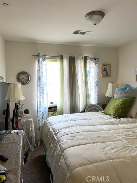 2127 Tule River Avenue, Corcoran CA: https://media.crmls.org/medias/2663cf03-9071-46f5-b1ae-1c0e5d25e64f.jpg