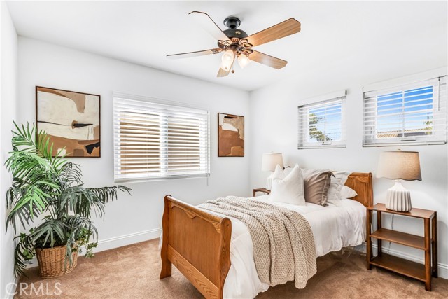 Image 24 of 52 For 32 Arrivo Drive