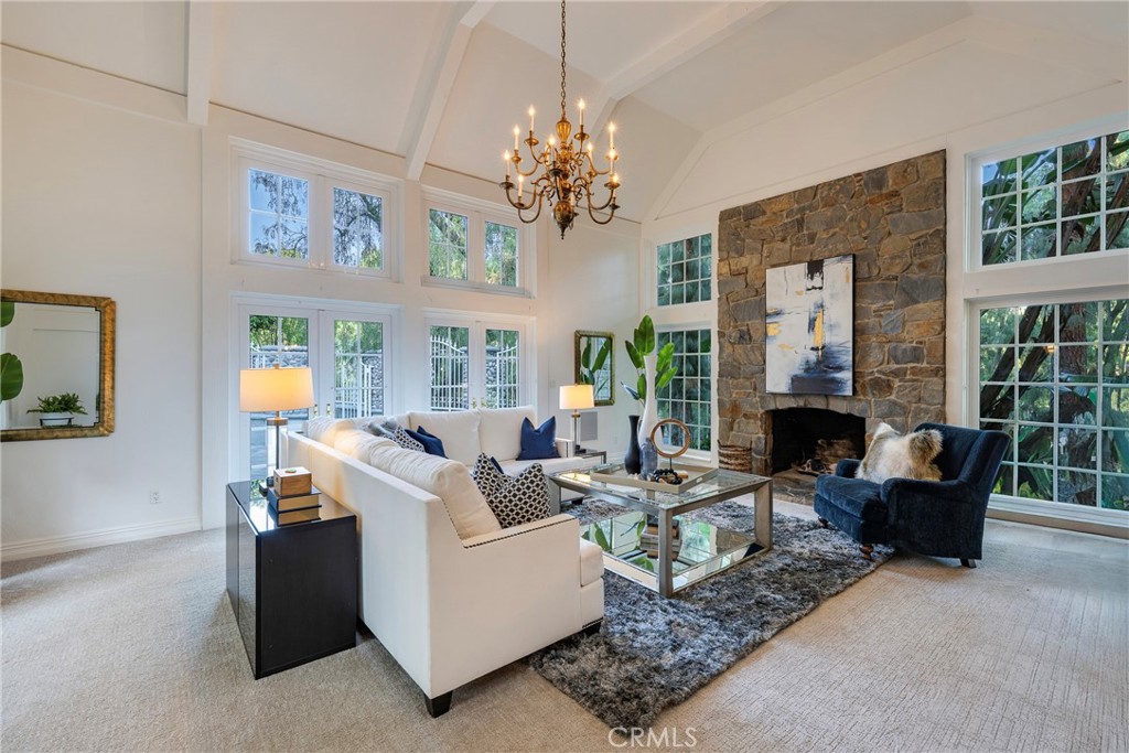 10761 Crawford Canyon