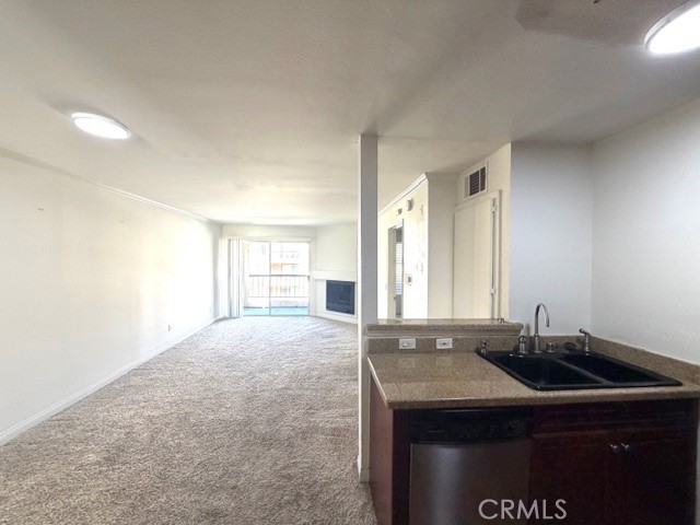 Detail Gallery Image 7 of 24 For 5515 Canoga Ave #231,  Woodland Hills,  CA 91367 - 1 Beds | 1 Baths