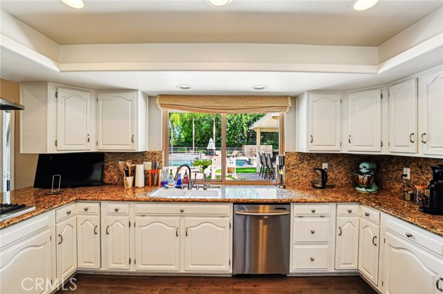 Detail Gallery Image 21 of 59 For 1623 Northhampton Dr, Riverside,  CA 92506 - 4 Beds | 3/1 Baths