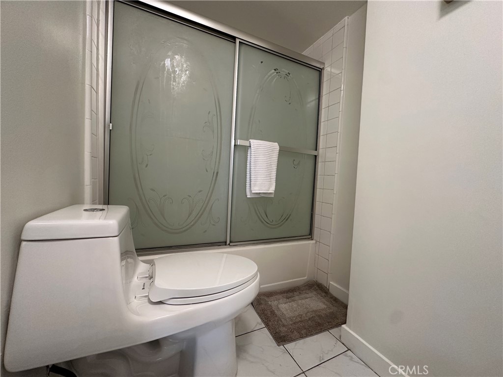 https://media.crmls.org/medias/2665aada-53d1-4da4-a5c3-377dc6c78766.jpg?preset=X-Large