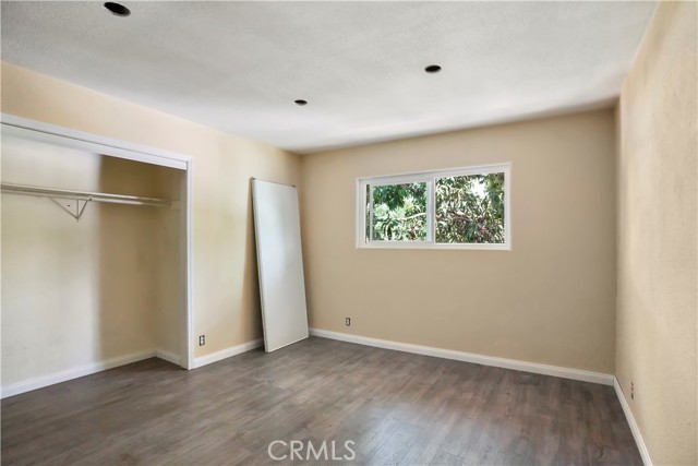 1003 W Myrtle Street, Santa Ana CA: https://media.crmls.org/medias/26666425-23a6-433c-9d2f-e5a716026e68.jpg