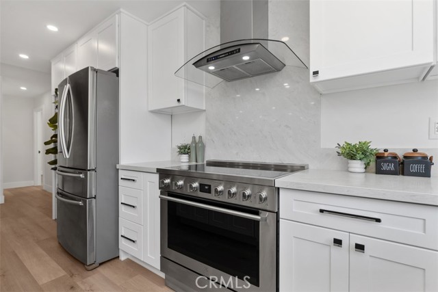 Detail Gallery Image 17 of 74 For 3871 Hendrix St, Irvine,  CA 92614 - 9 Beds | 9/2 Baths