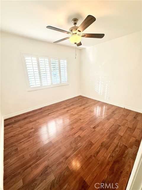 Detail Gallery Image 11 of 26 For 6424 Penfield Ave, Woodland Hills,  CA 91367 - 3 Beds | 2 Baths