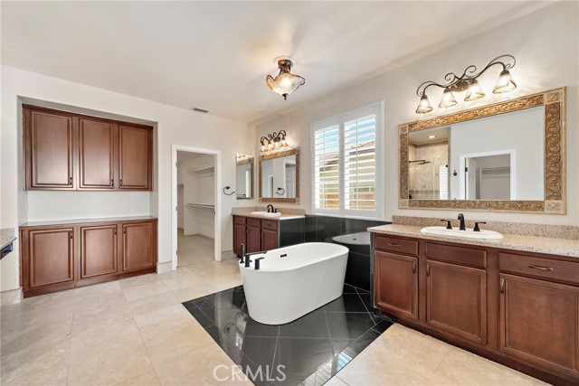 Detail Gallery Image 27 of 69 For 23761 Hollingsworth Dr, Murrieta,  CA 92562 - 4 Beds | 3/1 Baths