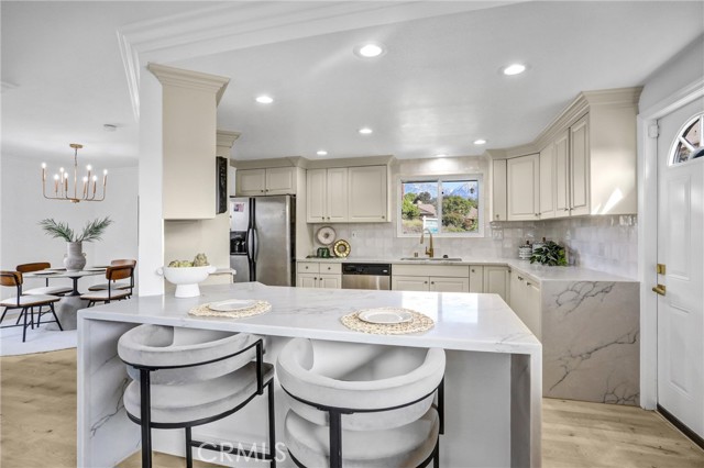 Detail Gallery Image 6 of 26 For 872 Huron, Claremont,  CA 91711 - 4 Beds | 2 Baths