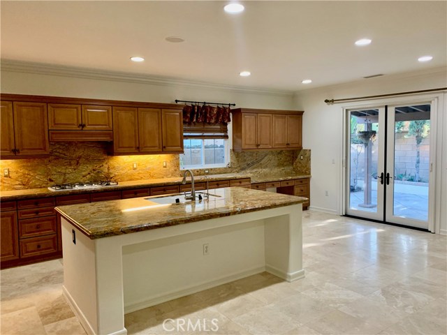 Detail Gallery Image 4 of 20 For 44 Whitford, Irvine,  CA 92602 - 5 Beds | 4 Baths