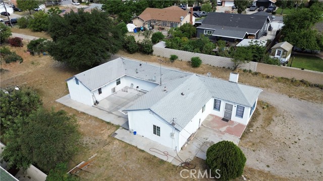 8005 Oleander, Fontana CA: https://media.crmls.org/medias/26690801-a5ad-4ede-afa6-d920fd0e37d1.jpg