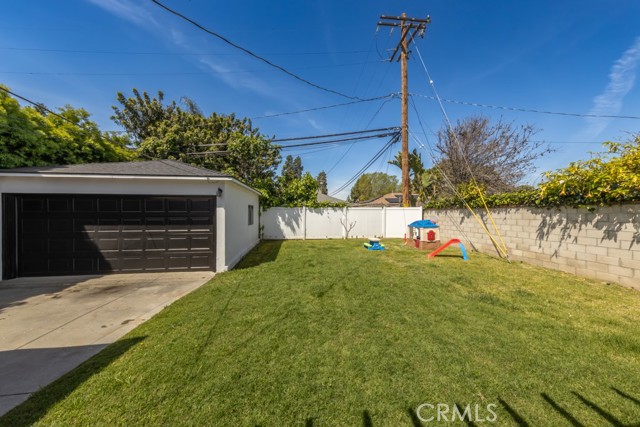 Detail Gallery Image 26 of 31 For 3563 Karen Ave, Long Beach,  CA 90808 - 3 Beds | 1 Baths