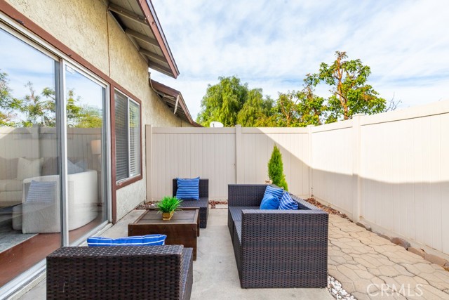 Detail Gallery Image 19 of 27 For 1601 Wintergreen Ln #D,  Corona,  CA 92879 - 2 Beds | 2 Baths