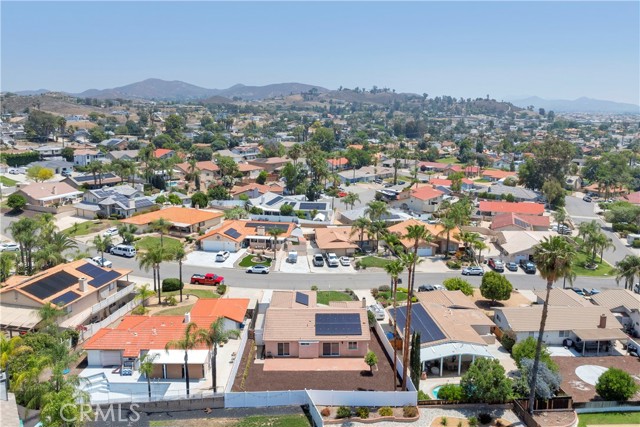 29817 Sloop Drive, Canyon Lake CA: https://media.crmls.org/medias/266a76ab-08aa-4e4a-87f5-d235d7e61df4.jpg
