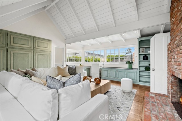 Detail Gallery Image 24 of 37 For 235 Driftwood Rd, Corona Del Mar,  CA 92625 - 4 Beds | 4/1 Baths