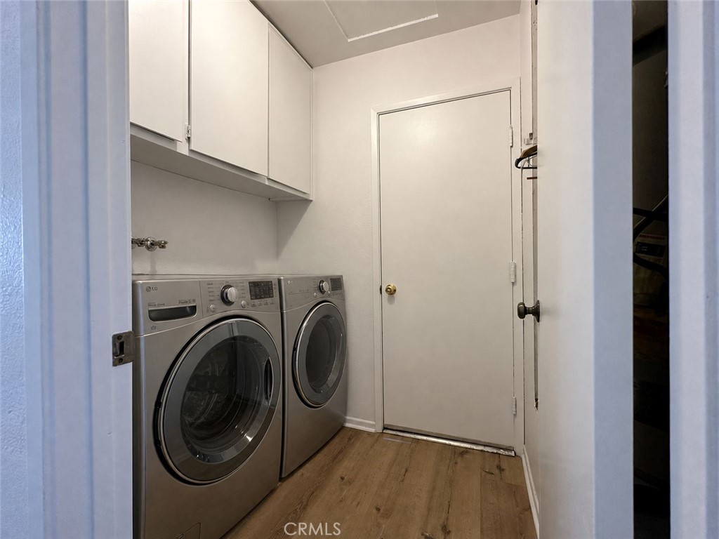 https://media.crmls.org/medias/266b2130-9faa-4578-976f-ac63df722d14.jpg?preset=X-Large