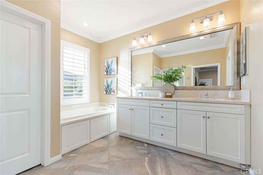 266b5f08 6511 40c4 Be55 33fae7ebad31